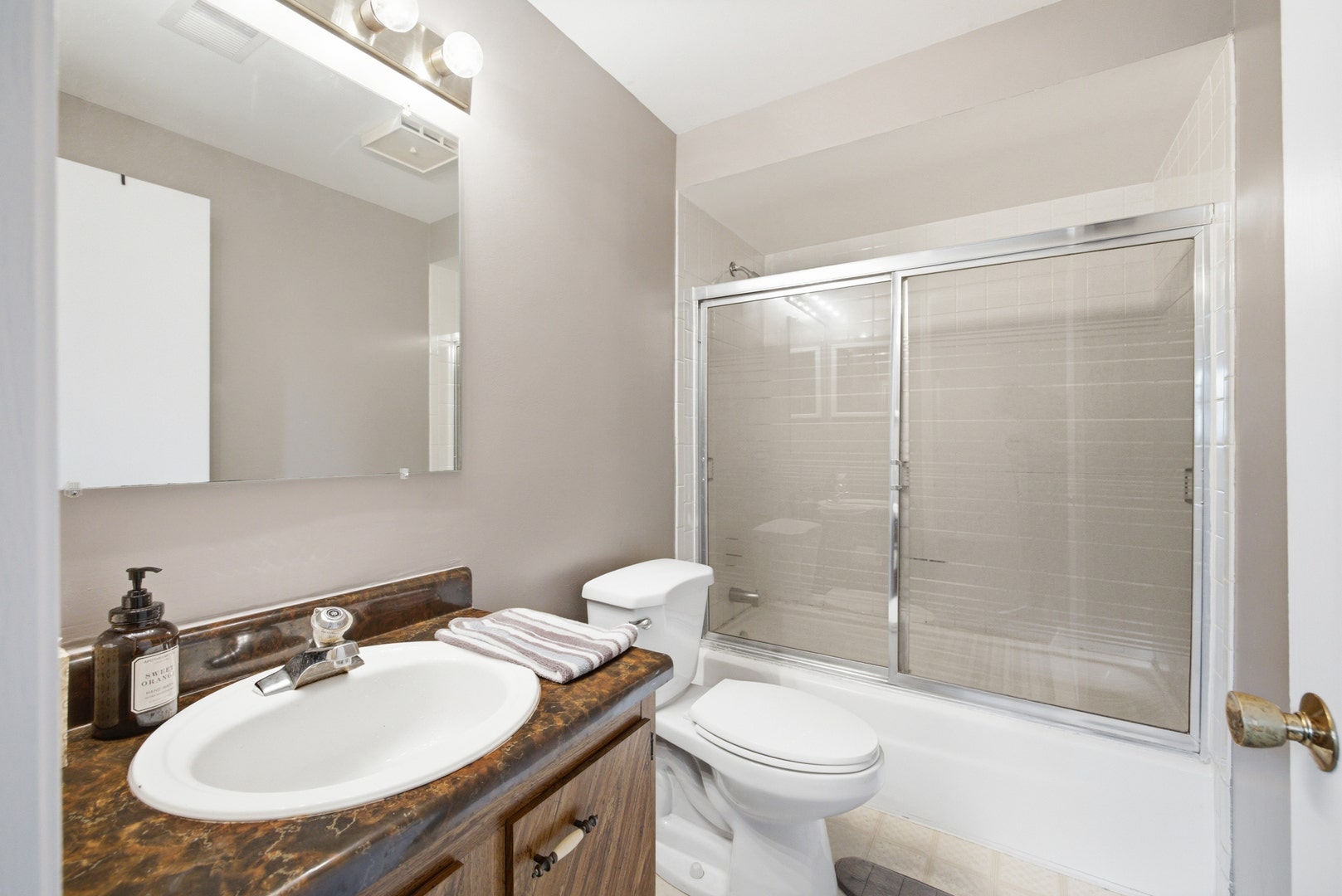 lower level; 2nd full bathroom