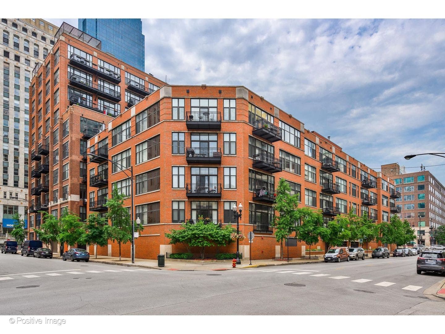 333 W Hubbard Street, #701, Chicago, IL 60654