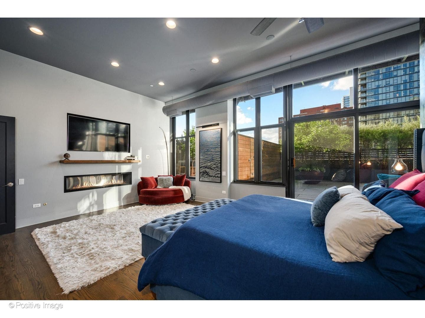333 W Hubbard Street, #701, Chicago, IL 60654