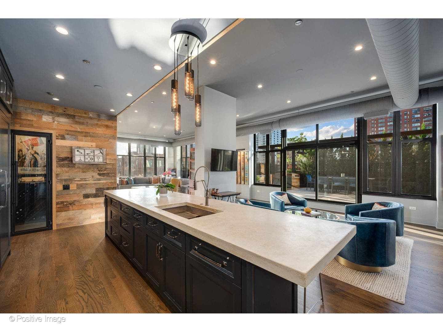 333 W Hubbard Street, #701, Chicago, IL 60654
