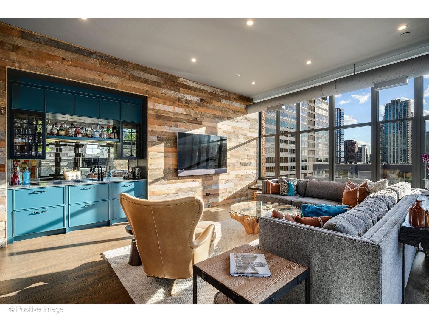 333 W Hubbard Street, #701, Chicago, IL 60654