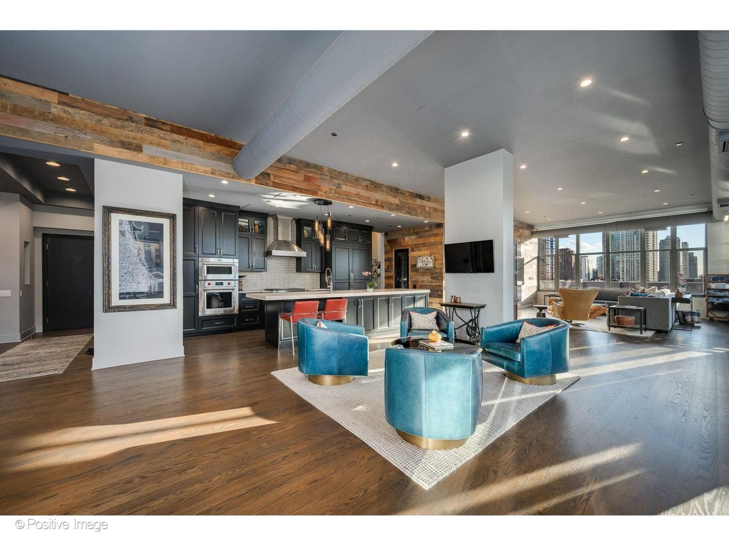 333 W Hubbard Street, #701, Chicago, IL 60654
