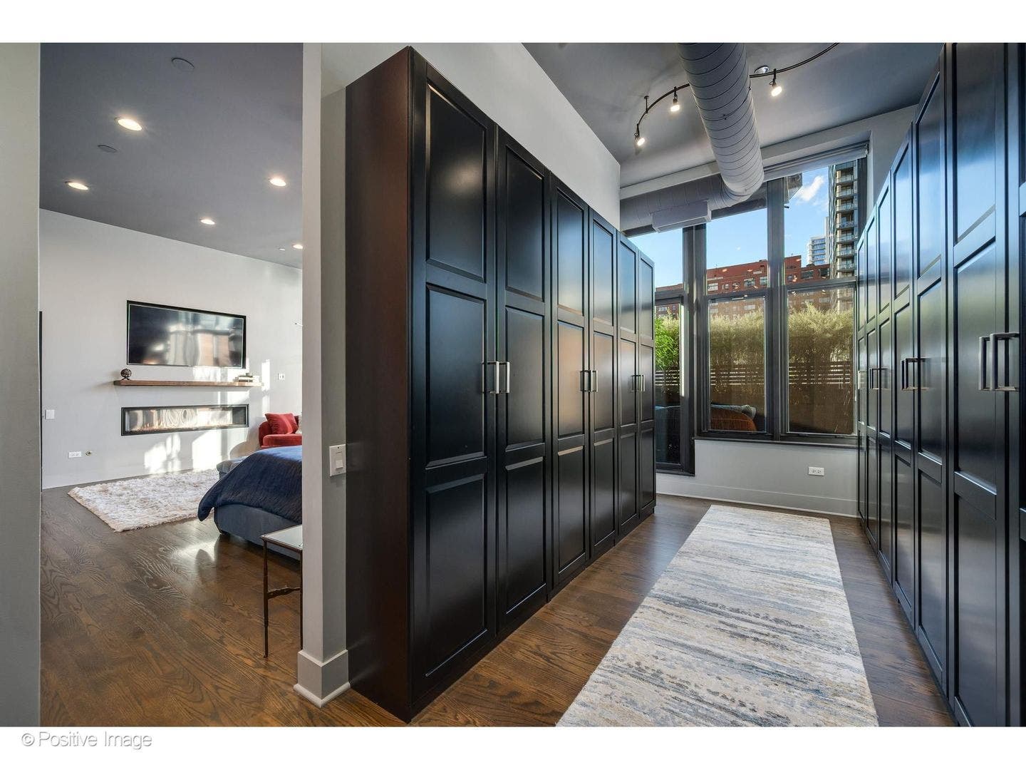 333 W Hubbard Street, #701, Chicago, IL 60654