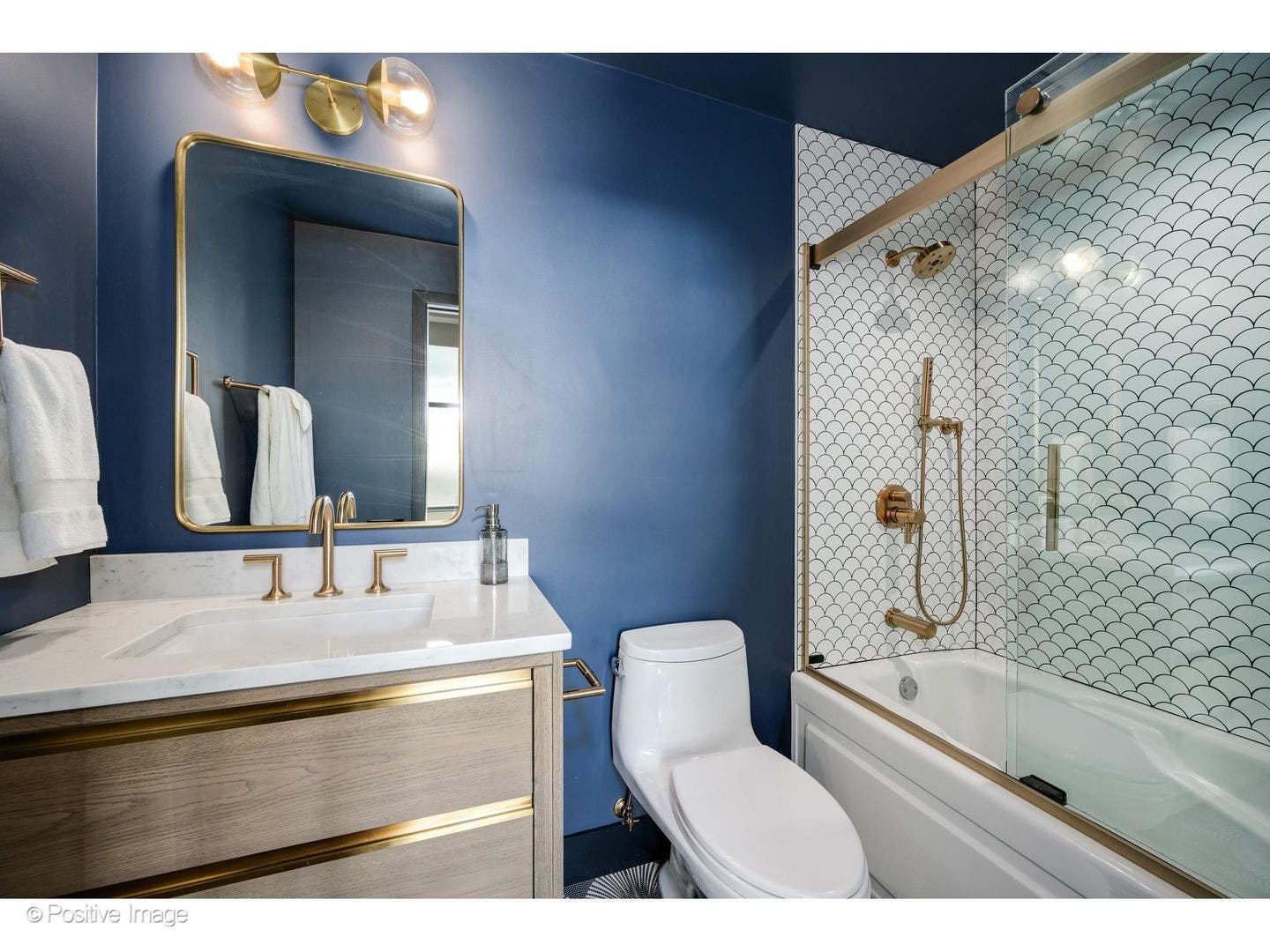 333 W Hubbard Street, #701, Chicago, IL 60654