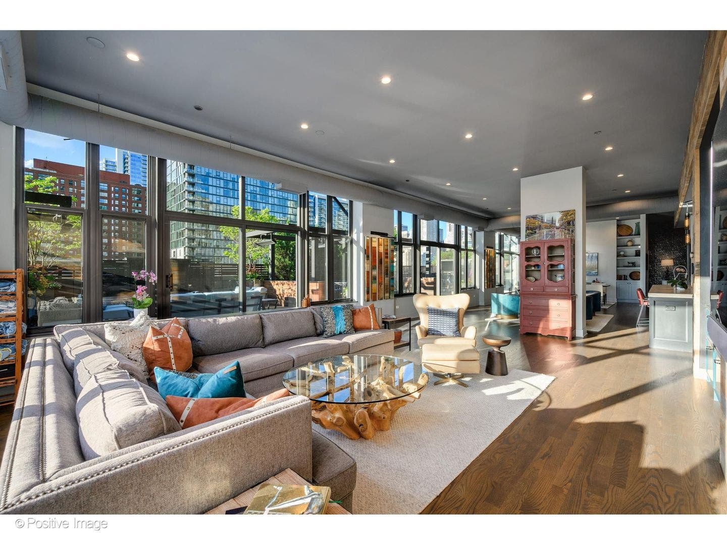 333 W Hubbard Street, #701, Chicago, IL 60654