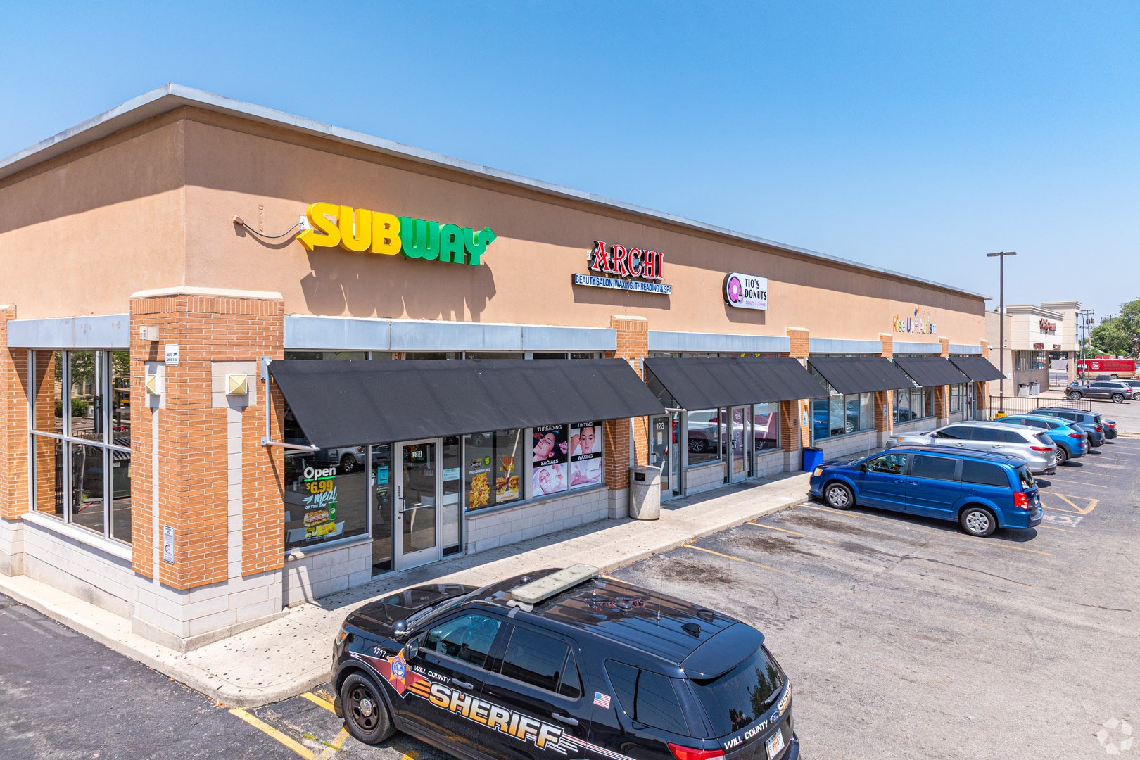 121-131 Collins Street, Joliet, IL 60432