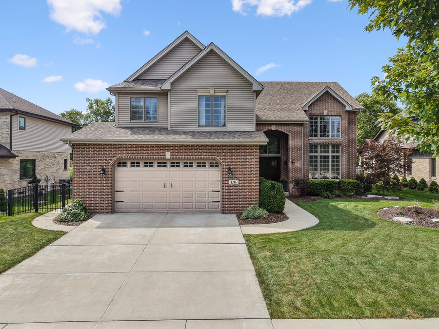 Property photo for 1246 Chatham Drive, Lemont, IL