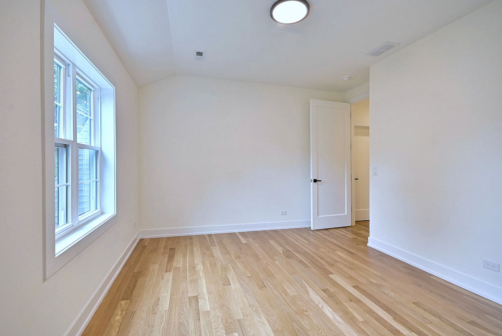 310 N Nottingham Avenue, Glenview, IL 60025 310 N Nottingham Avenue, Glenview, IL 60025