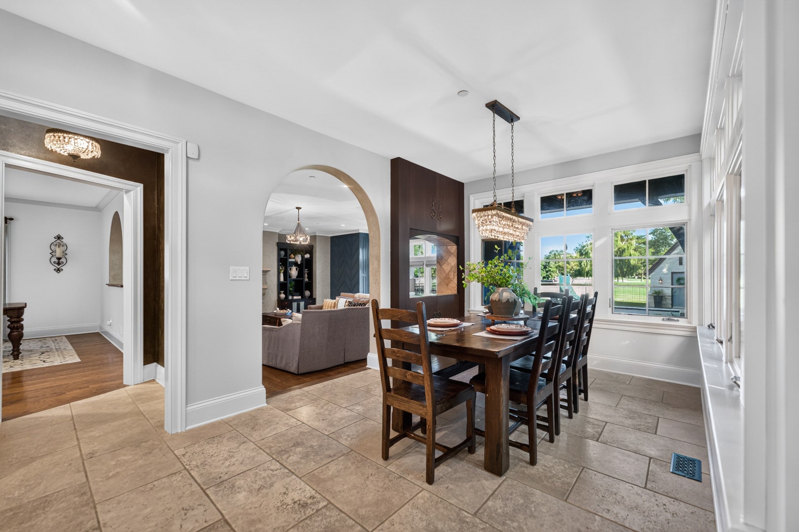 928 HASTINGS Street, Park Ridge, IL 60068