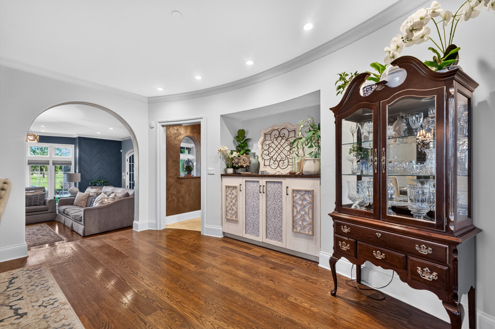 928 HASTINGS Street, Park Ridge, IL 60068