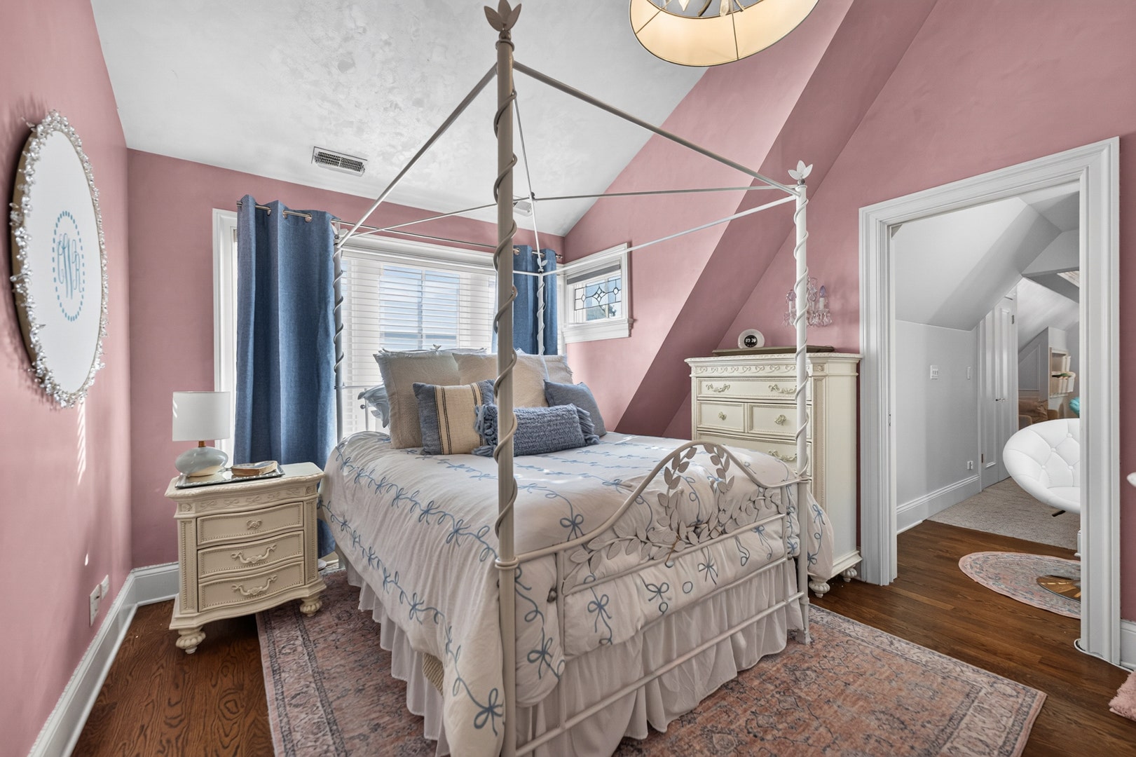 928 HASTINGS Street, Park Ridge, IL 60068