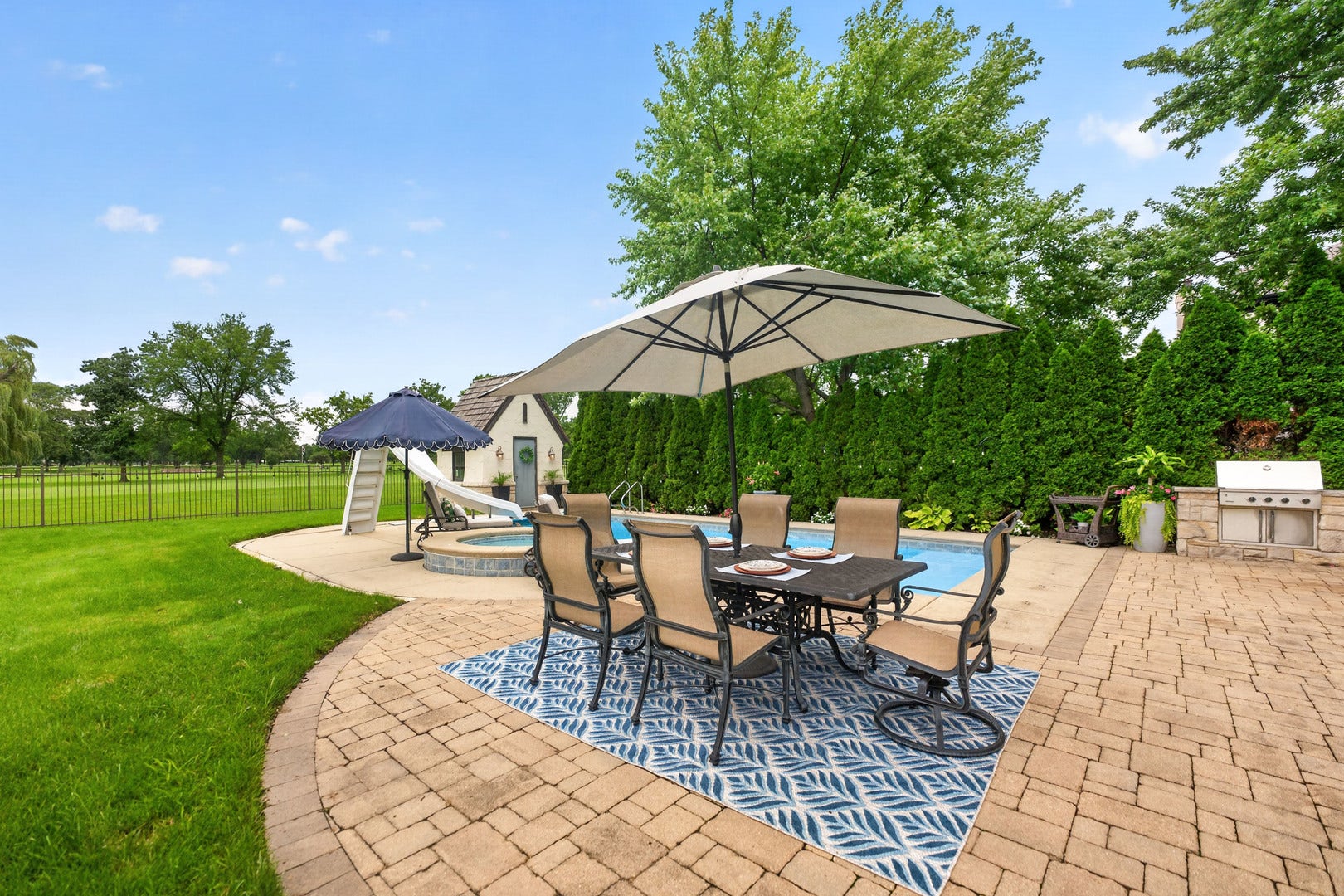 928 HASTINGS Street, Park Ridge, IL 60068