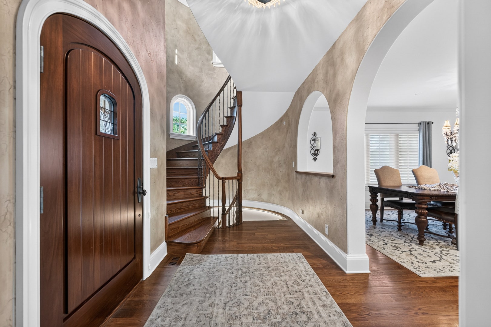 928 HASTINGS Street, Park Ridge, IL 60068