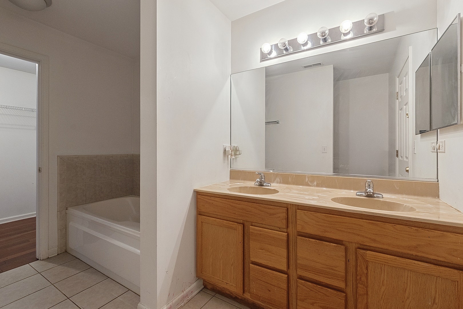 Tinley Park, IL 60477 Tinley Park, IL 60477