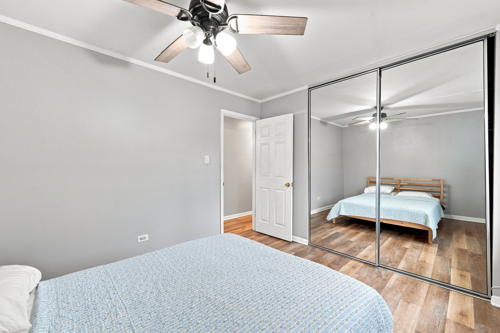 5115 Blodgett Avenue, #213, Downers Grove, IL 60515 5115 Blodgett Avenue, #213, Downers Grove, IL 60515