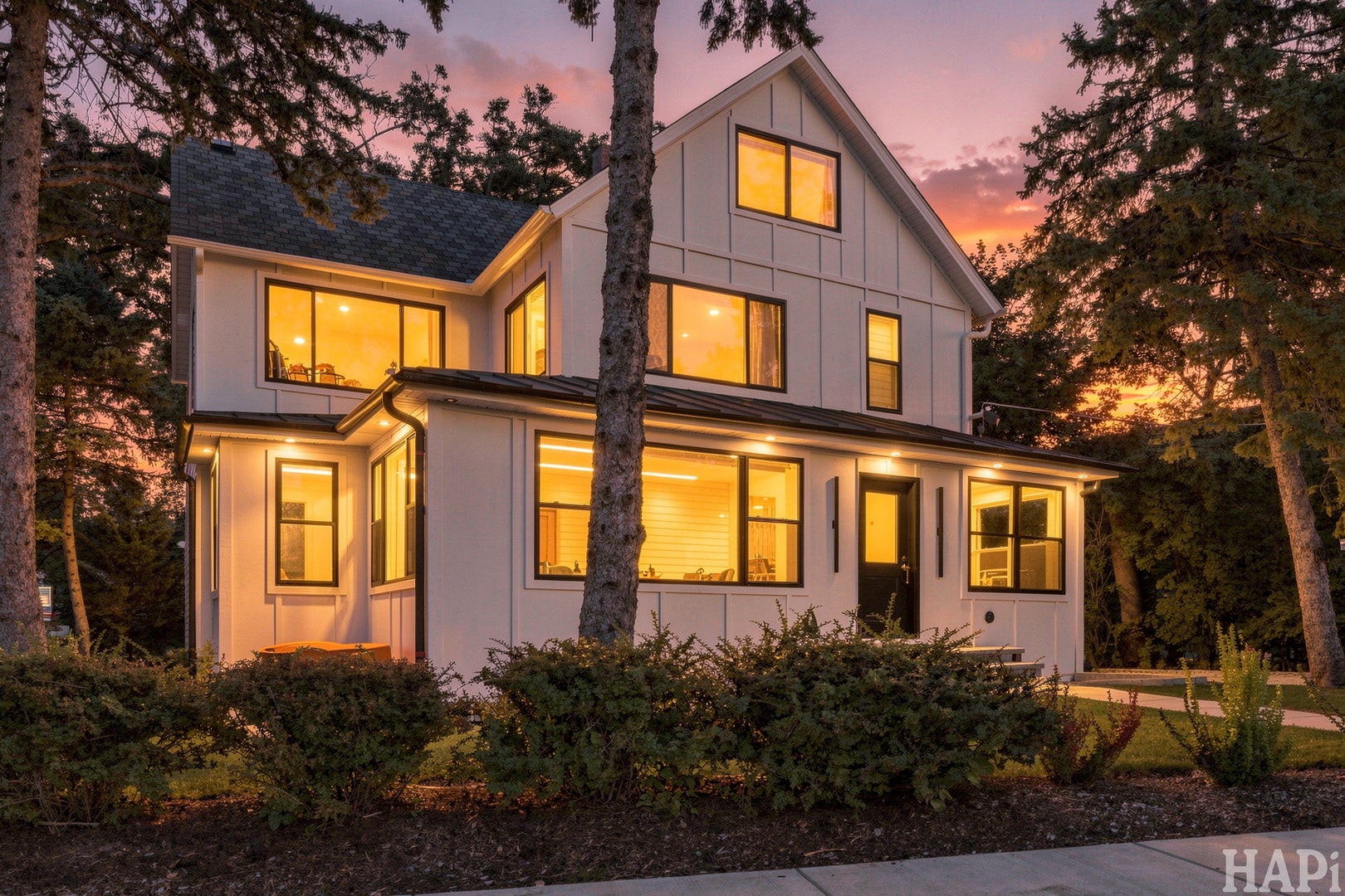 217 W Main Street, Lake Zurich, IL 60047 217 W Main Street, Lake Zurich, IL 60047