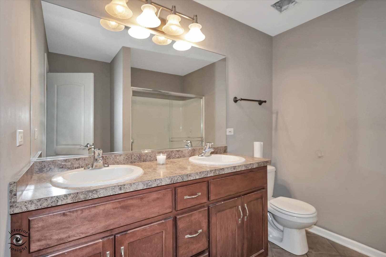 1390 Somerset Drive, Beecher, IL 60401 1390 Somerset Drive, Beecher, IL 60401