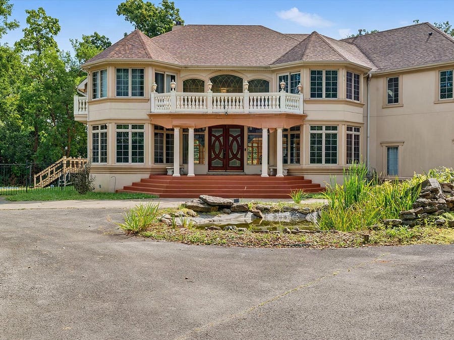 Property photo for 872 Rosedale Terrace, Crete, IL