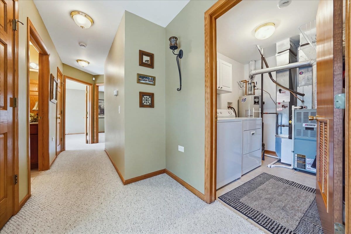 1350 Rock Run Drive, #27, Crest Hill, IL 60403
