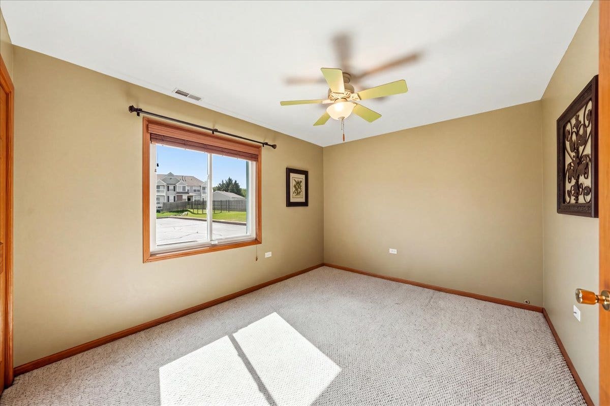 1350 Rock Run Drive, #27, Crest Hill, IL 60403