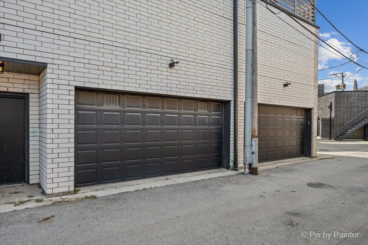 1334 W WALTON Street, #1W, Chicago, IL 60642