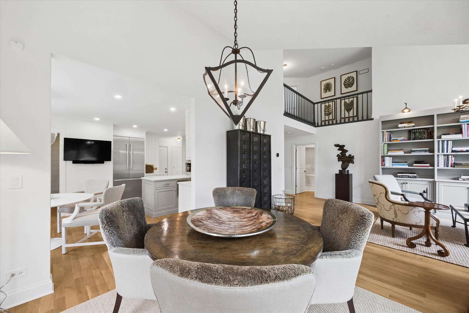 10724 Hollow Tree Court, Orland Park, IL 60462 10724 Hollow Tree Court, Orland Park, IL 60462