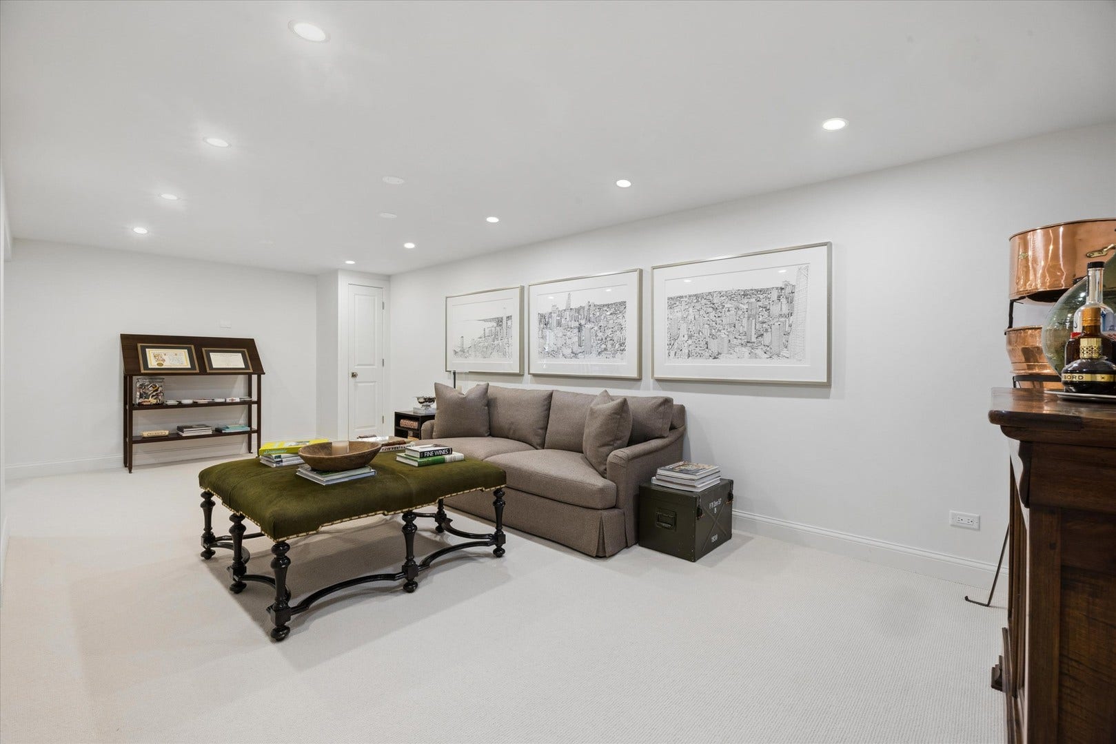 10724 Hollow Tree Court, Orland Park, IL 60462 10724 Hollow Tree Court, Orland Park, IL 60462