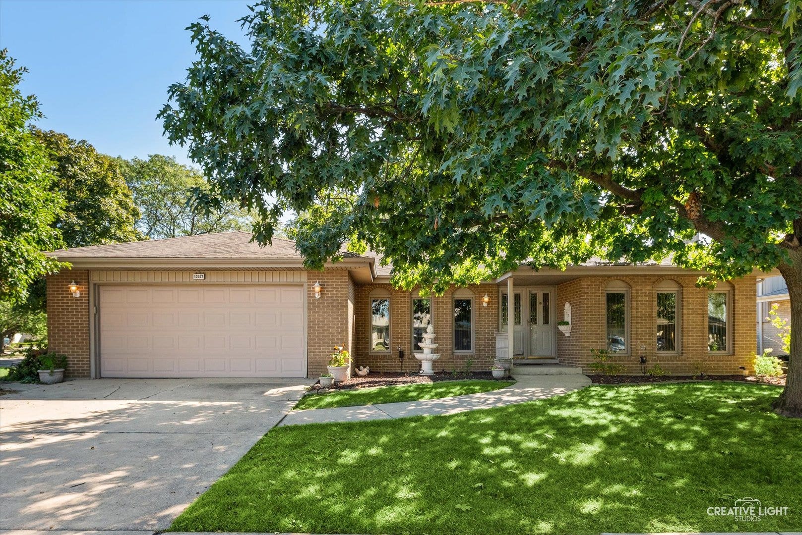 15527 Larkspur Lane, Orland Park, IL 60462 15527 Larkspur Lane, Orland Park, IL 60462