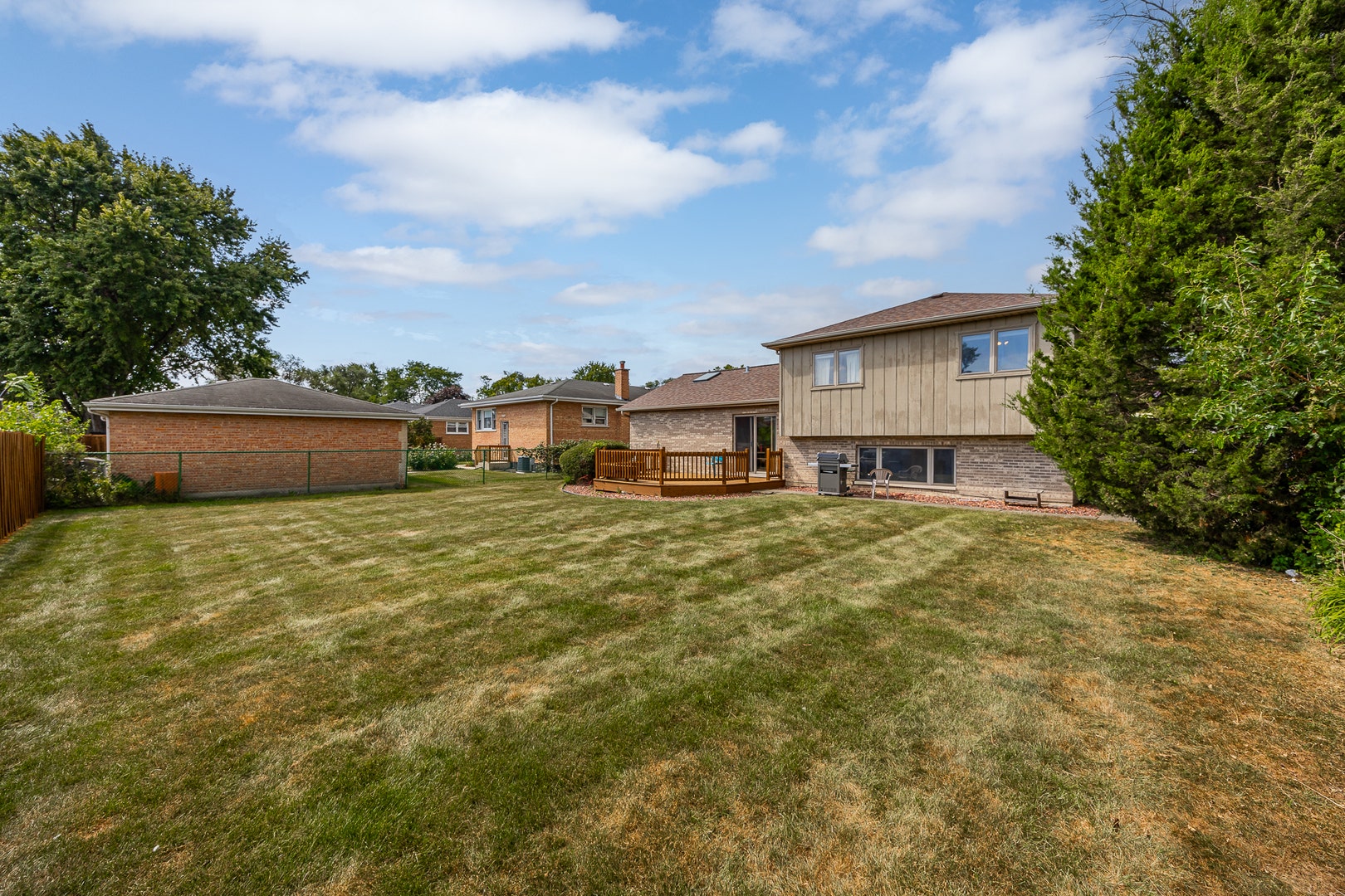 8515 LeClaire Avenue, Burbank, IL 60459