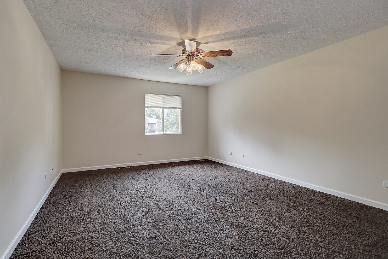 4177 Whitetail Court, Joliet, IL 60431