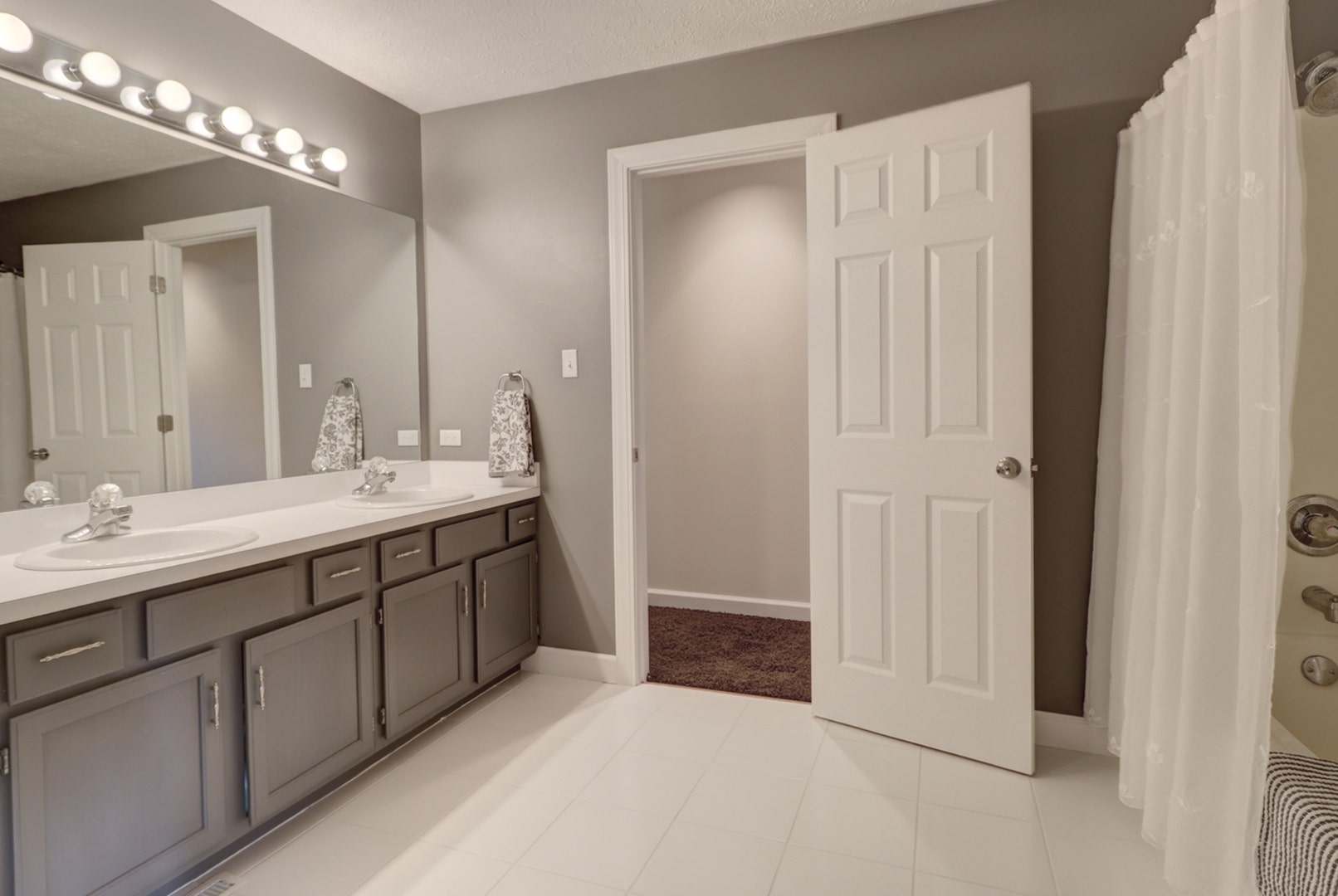 4177 Whitetail Court, Joliet, IL 60431