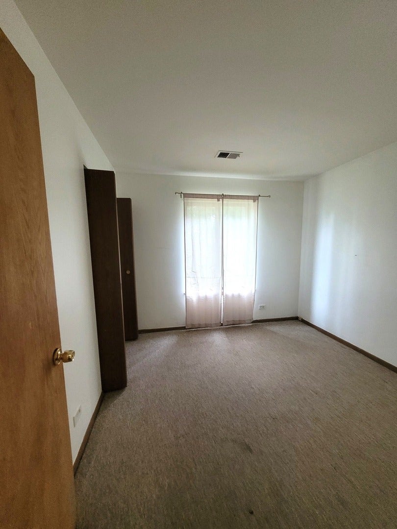 9303 Montgomery Drive, #154, Orland Park, IL 60462 9303 Montgomery Drive, #154, Orland Park, IL 60462