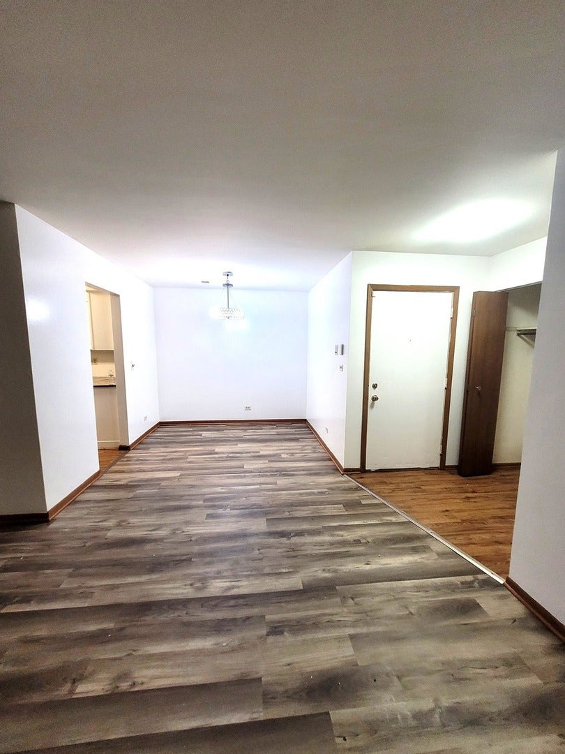 9303 Montgomery Drive, #154, Orland Park, IL 60462 9303 Montgomery Drive, #154, Orland Park, IL 60462