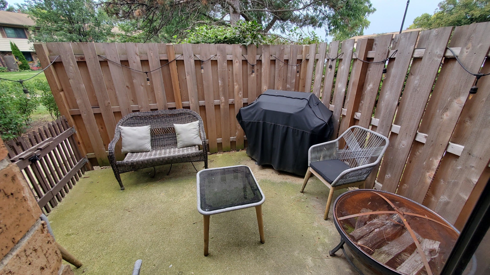 7342 Winthrop Way, #8, Downers Grove, IL 60516 7342 Winthrop Way, #8, Downers Grove, IL 60516