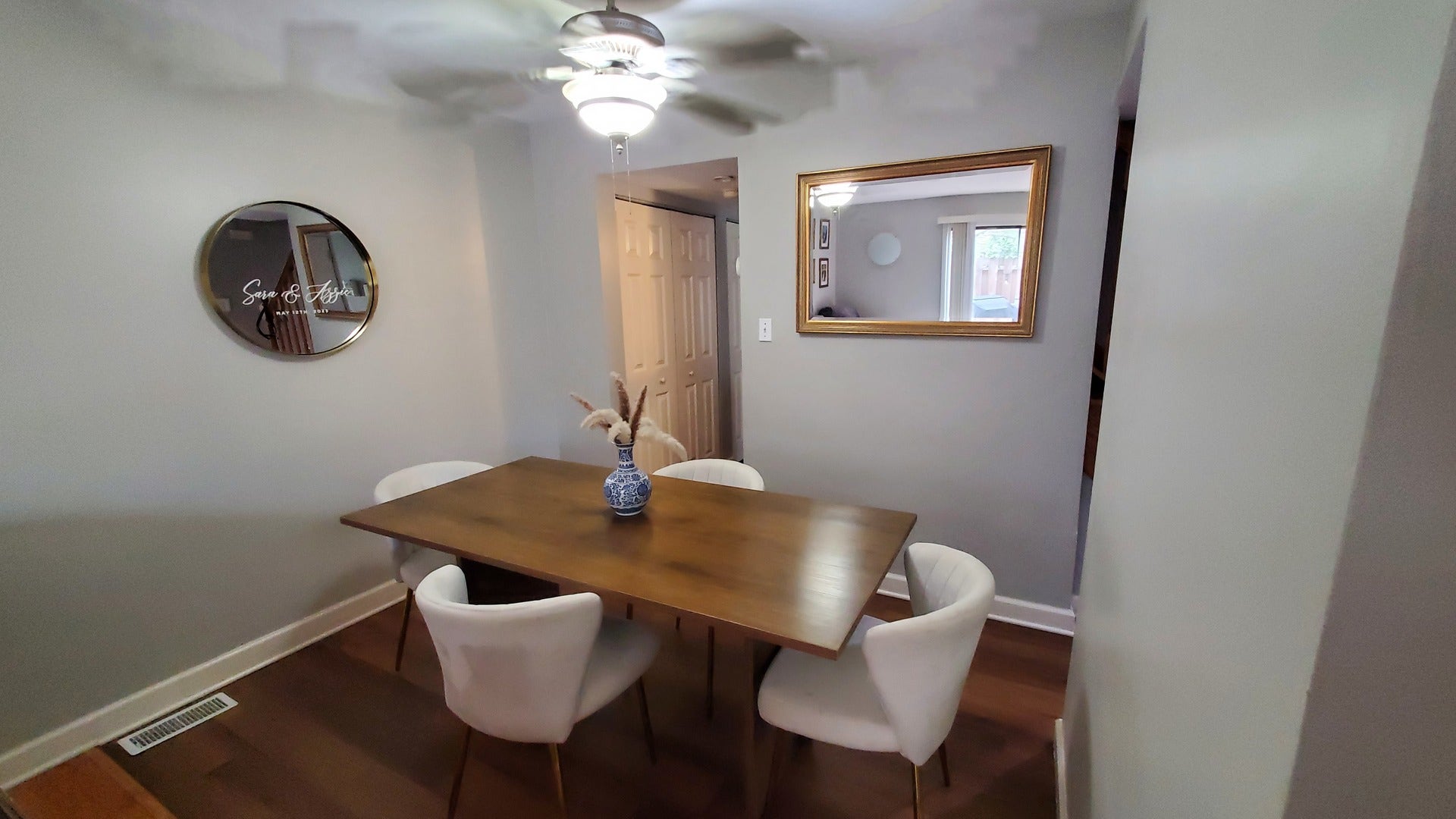 7342 Winthrop Way, #8, Downers Grove, IL 60516 7342 Winthrop Way, #8, Downers Grove, IL 60516