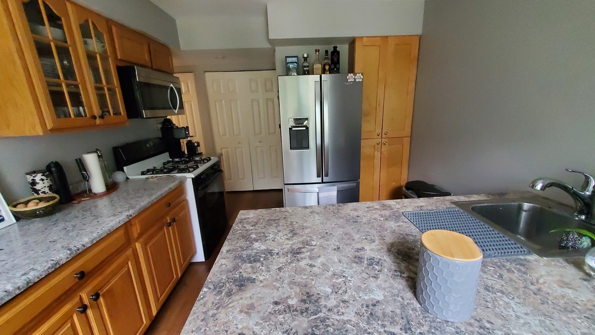 7342 Winthrop Way, #8, Downers Grove, IL 60516 7342 Winthrop Way, #8, Downers Grove, IL 60516