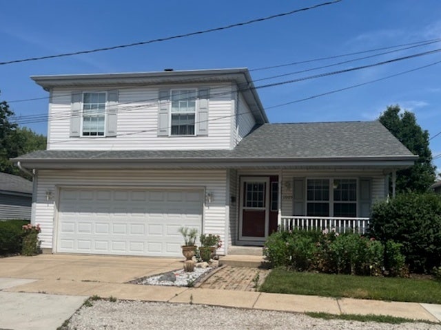 Property photo for 1005 Singer Avenue, Lemont, IL