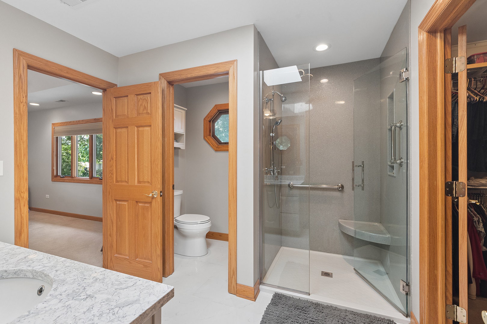 7202 Gold Grove Place, Darien, IL 60561 7202 Gold Grove Place, Darien, IL 60561