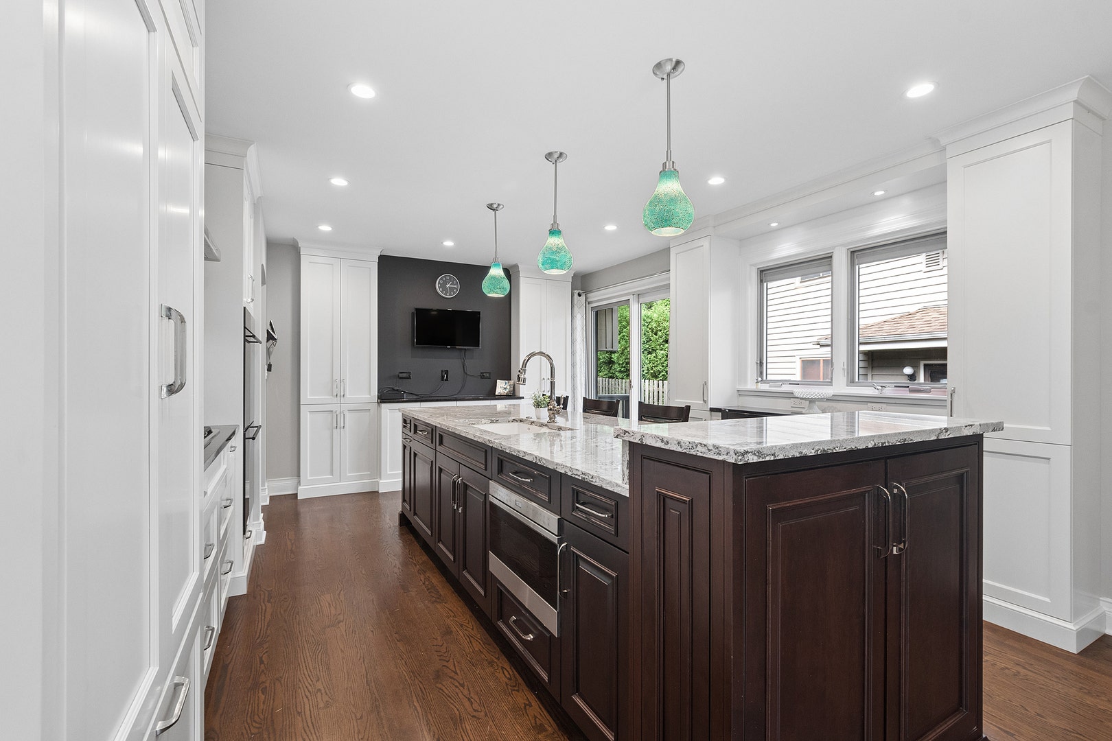 7202 Gold Grove Place, Darien, IL 60561 7202 Gold Grove Place, Darien, IL 60561