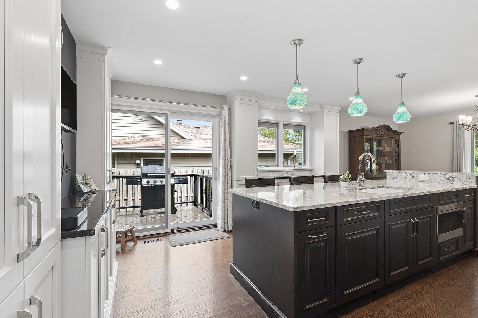 7202 Gold Grove Place, Darien, IL 60561 7202 Gold Grove Place, Darien, IL 60561