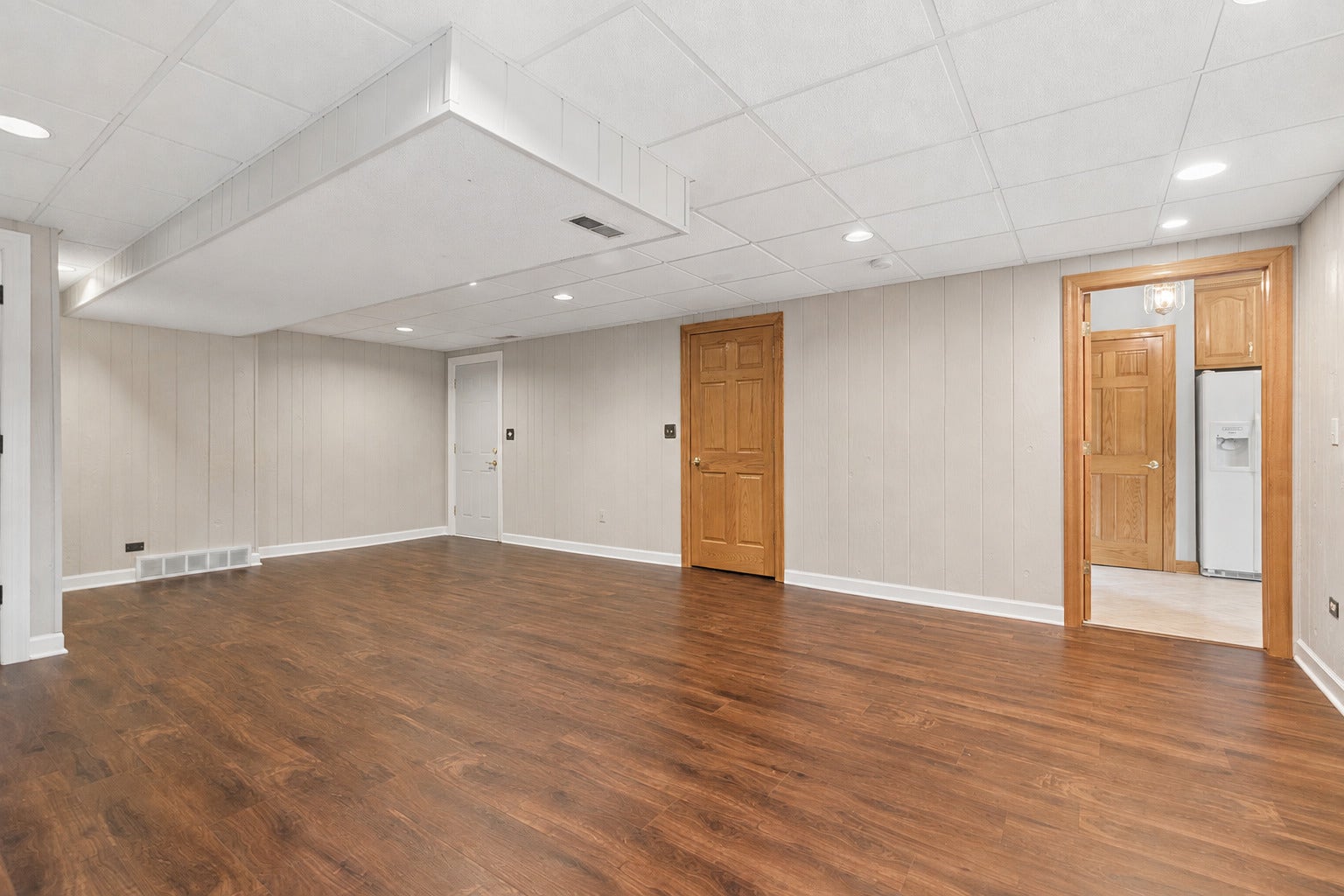 7202 Gold Grove Place, Darien, IL 60561 7202 Gold Grove Place, Darien, IL 60561