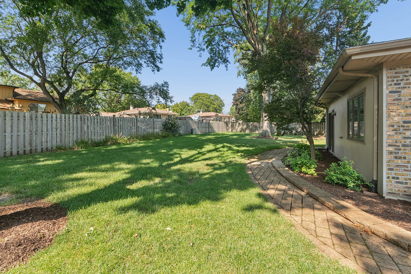7202 Gold Grove Place, Darien, IL 60561 7202 Gold Grove Place, Darien, IL 60561