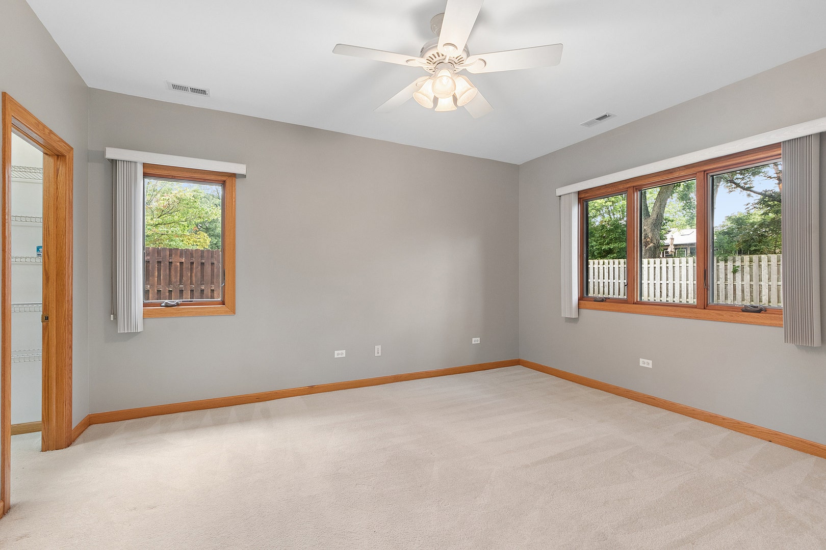7202 Gold Grove Place, Darien, IL 60561 7202 Gold Grove Place, Darien, IL 60561