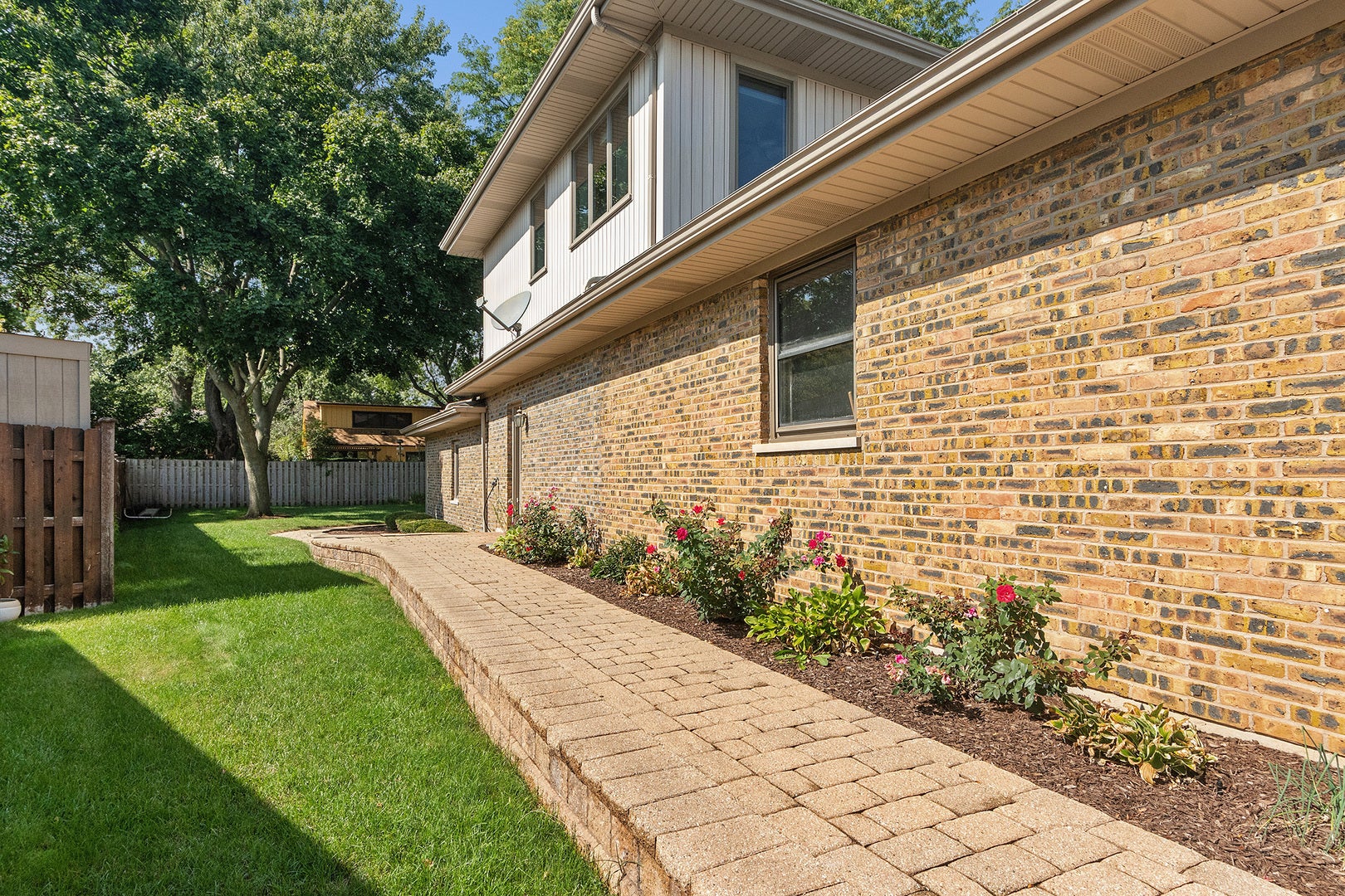 7202 Gold Grove Place, Darien, IL 60561 7202 Gold Grove Place, Darien, IL 60561