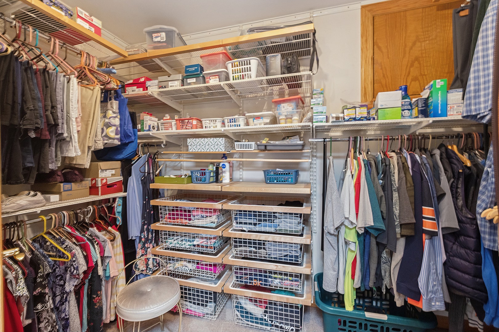 7202 Gold Grove Place, Darien, IL 60561 7202 Gold Grove Place, Darien, IL 60561