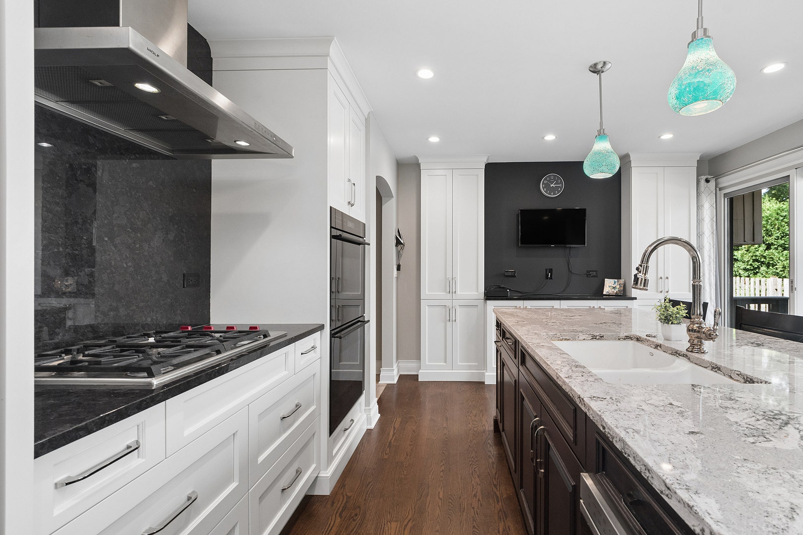 7202 Gold Grove Place, Darien, IL 60561 7202 Gold Grove Place, Darien, IL 60561