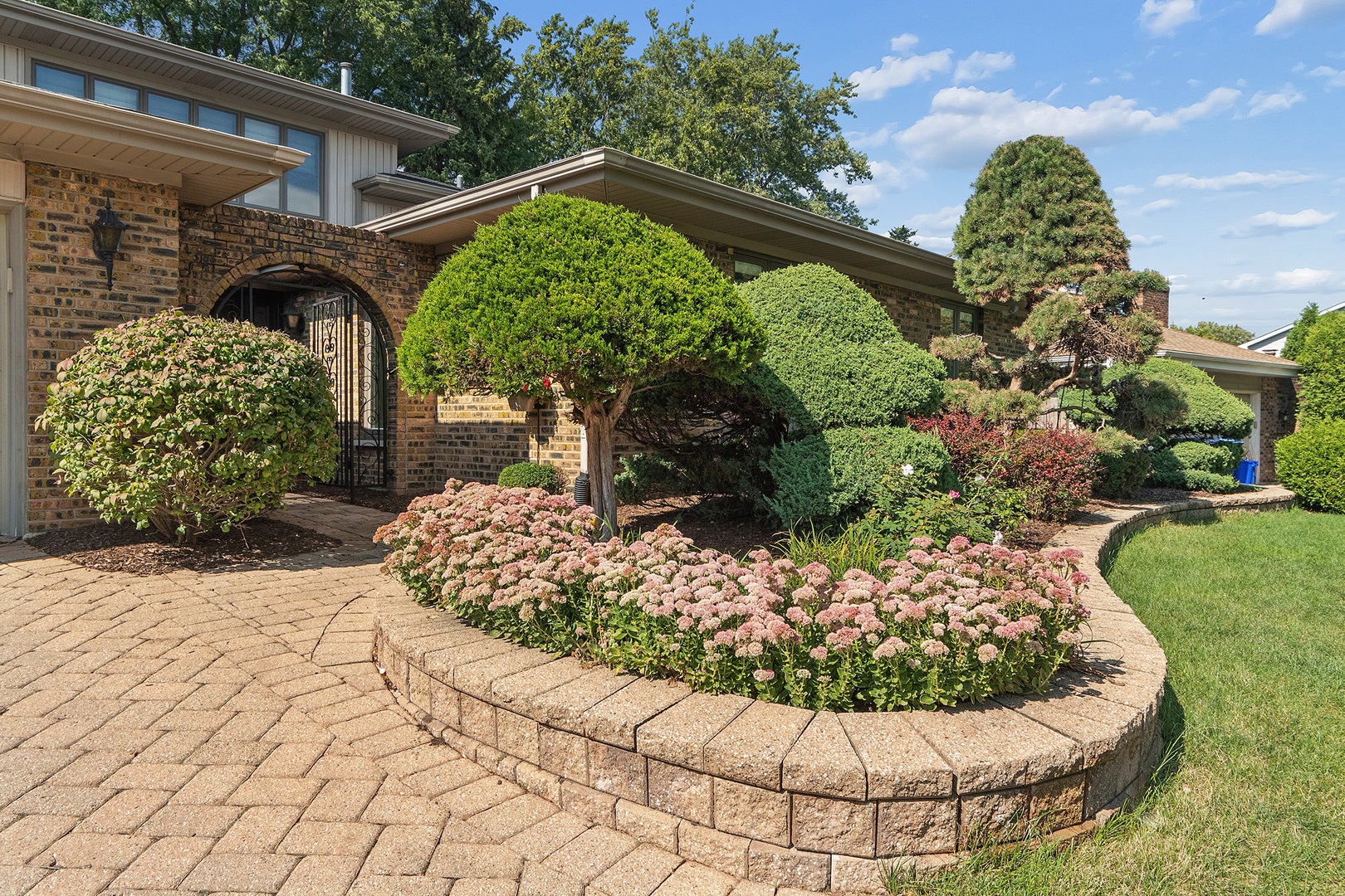 7202 Gold Grove Place, Darien, IL 60561 7202 Gold Grove Place, Darien, IL 60561
