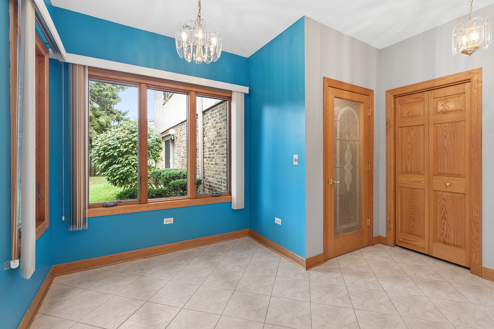 7202 Gold Grove Place, Darien, IL 60561 7202 Gold Grove Place, Darien, IL 60561