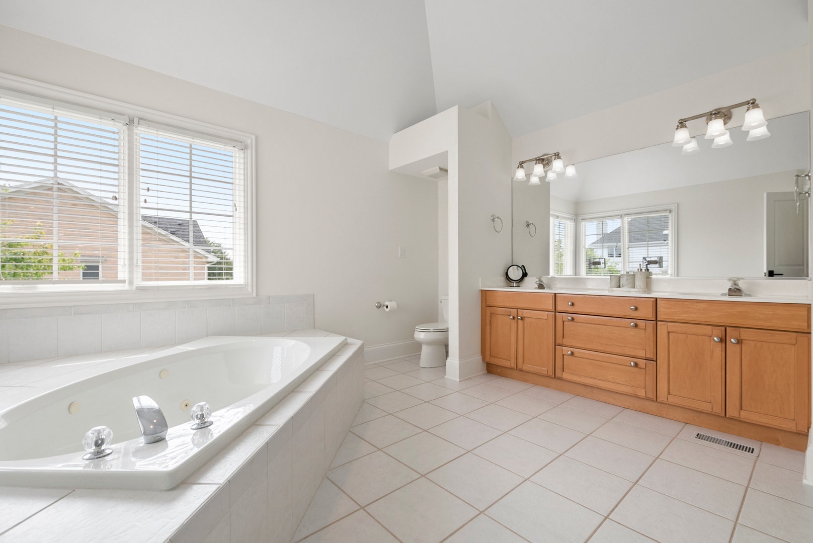 10903 Somer Lane, Orland Park, IL 60467 10903 Somer Lane, Orland Park, IL 60467