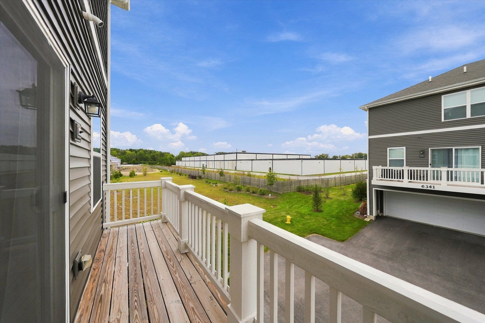6329 Ulster Drive, Tinley Park, IL 60477 6329 Ulster Drive, Tinley Park, IL 60477